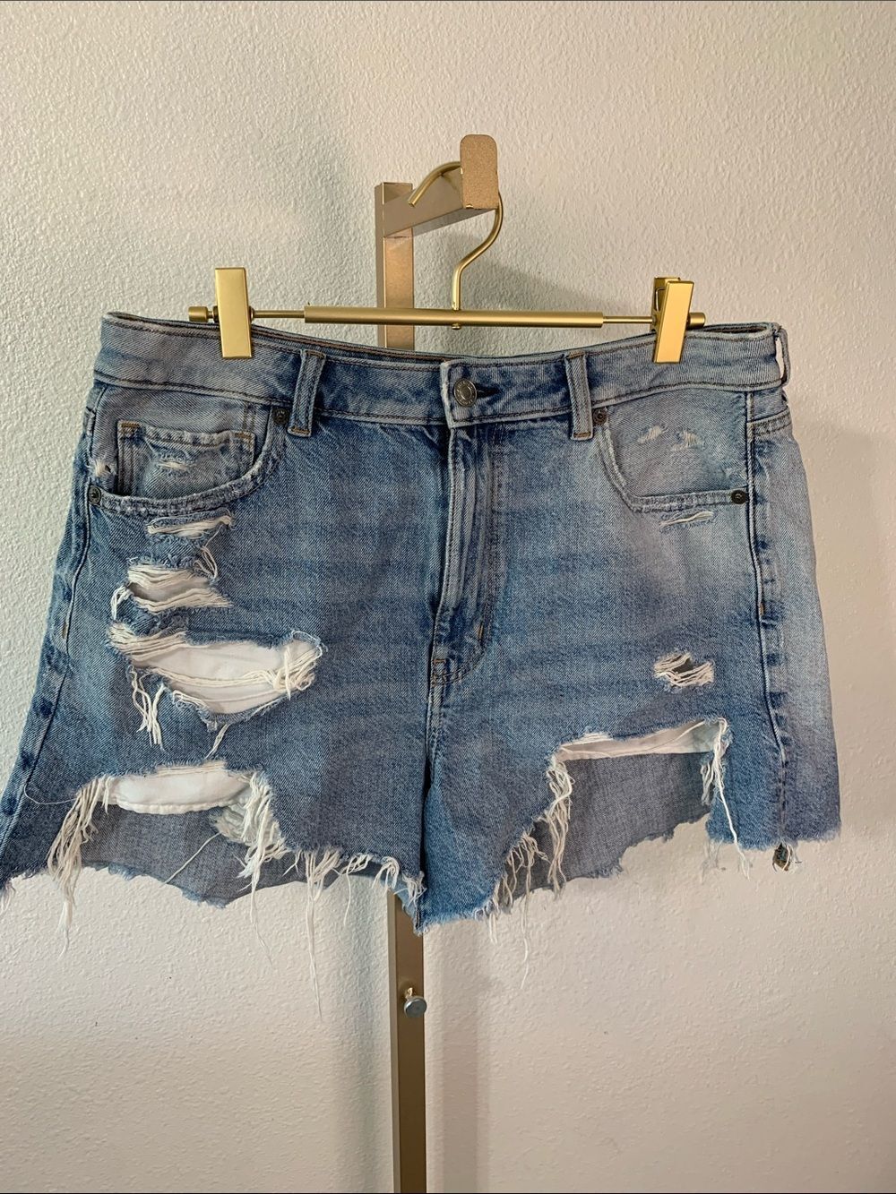 American Eagle Outfitters Light Blue Distressed Denim Cutoff mom Shorts- Size 12